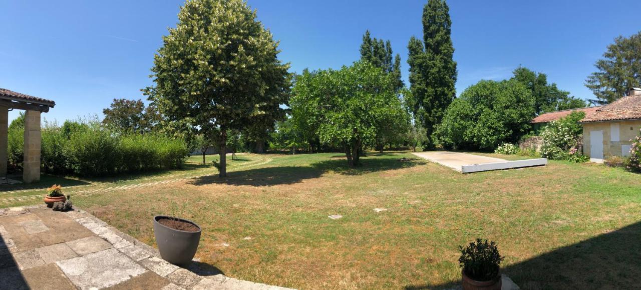 Clos De Bertinat Saint-Sulpice-de-Faleyrens Buitenkant foto